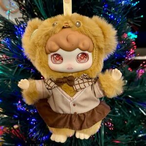 Domi Damon Christmas series - Detective Bear!